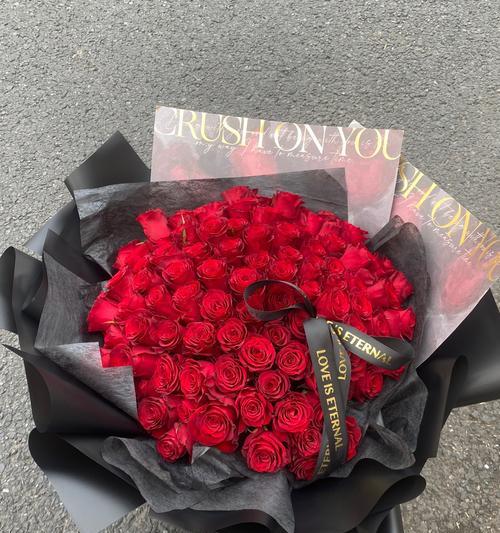 女友玫瑰花手串代表什么？玫瑰花手串的寓意是什么？