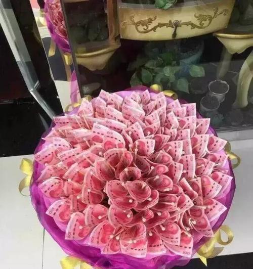 送玫瑰花给女朋友有何含义？玫瑰花作为礼物的寓意是什么？